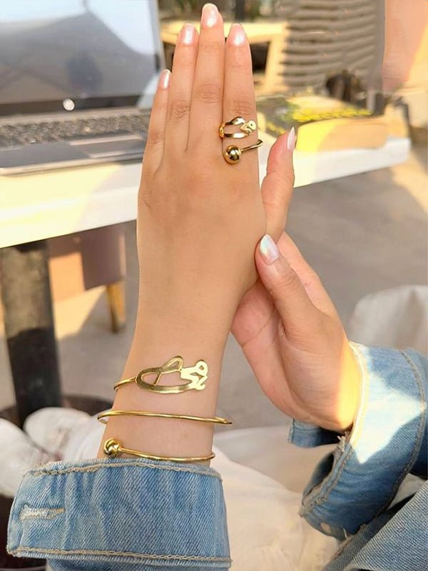 "Mai" Name Set - Gold Plated