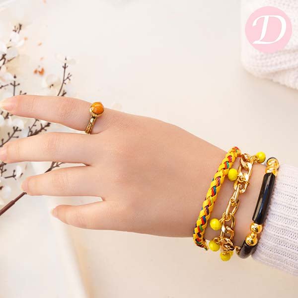 Soha Leather Bracelet Set