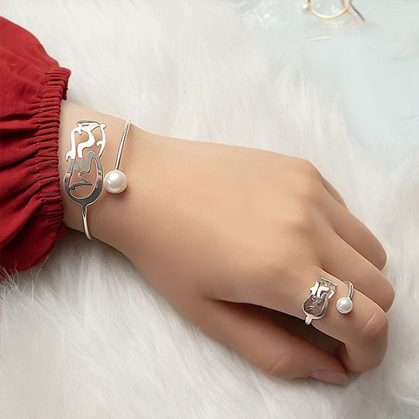 مجموعة اسم مخصصة - مطلية بالفضة