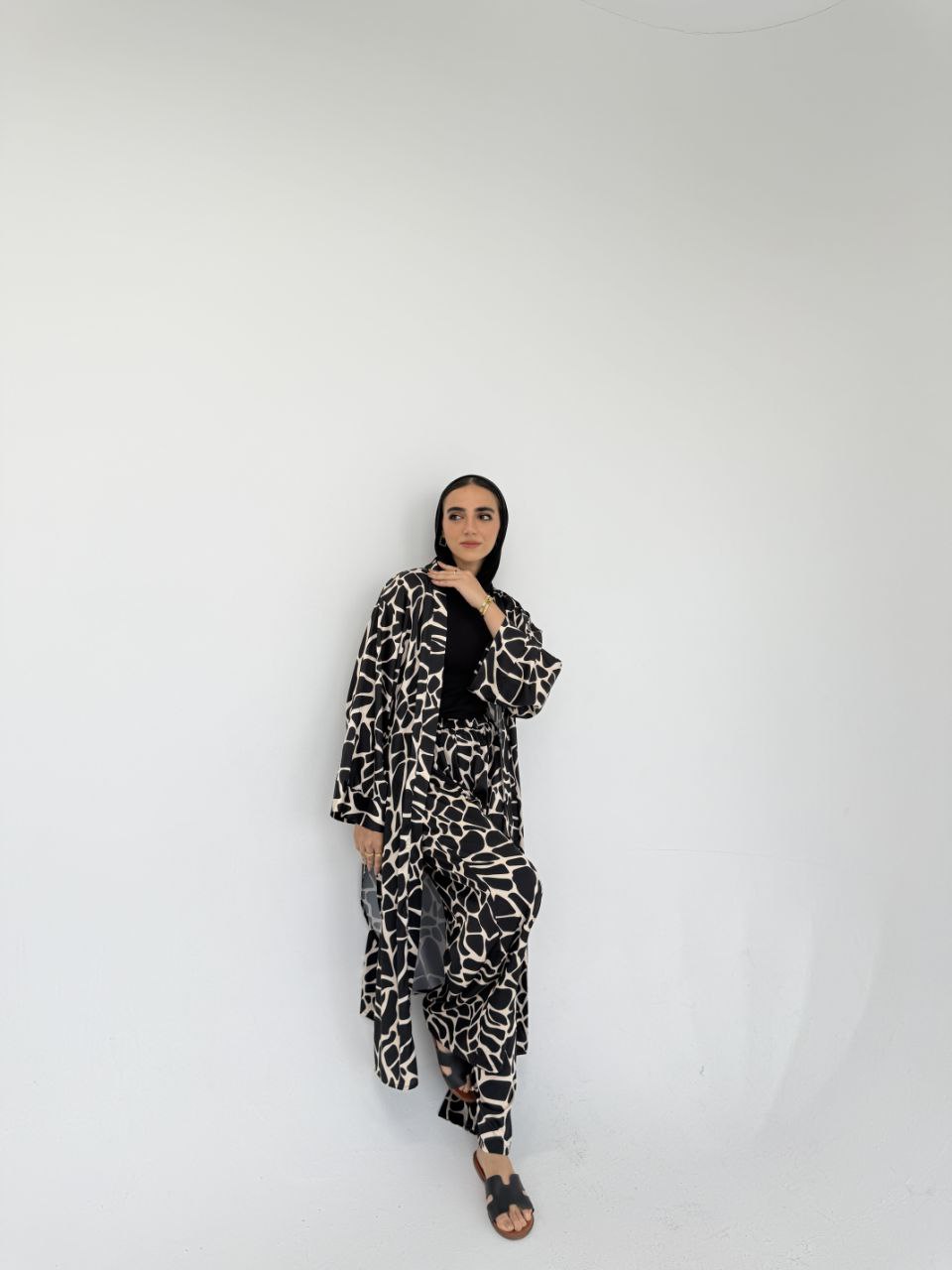 Taleen Summer Suit - Satin