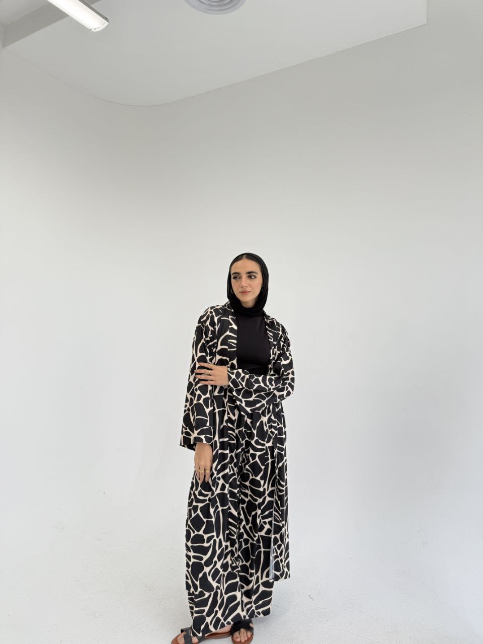 Taleen Summer Suit - Satin