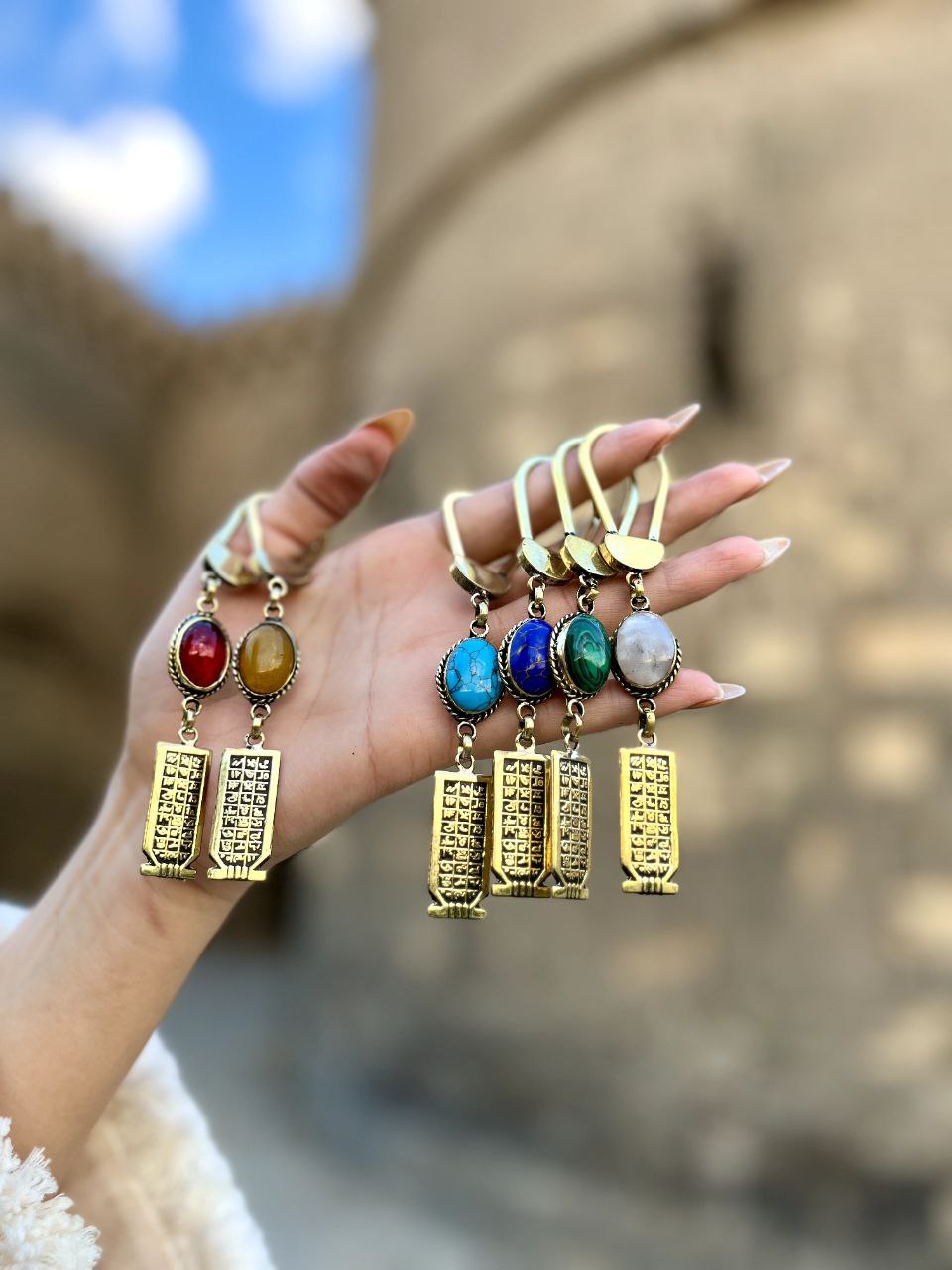 سلسلة مفاتيح مادلين - مطلية بالفضة