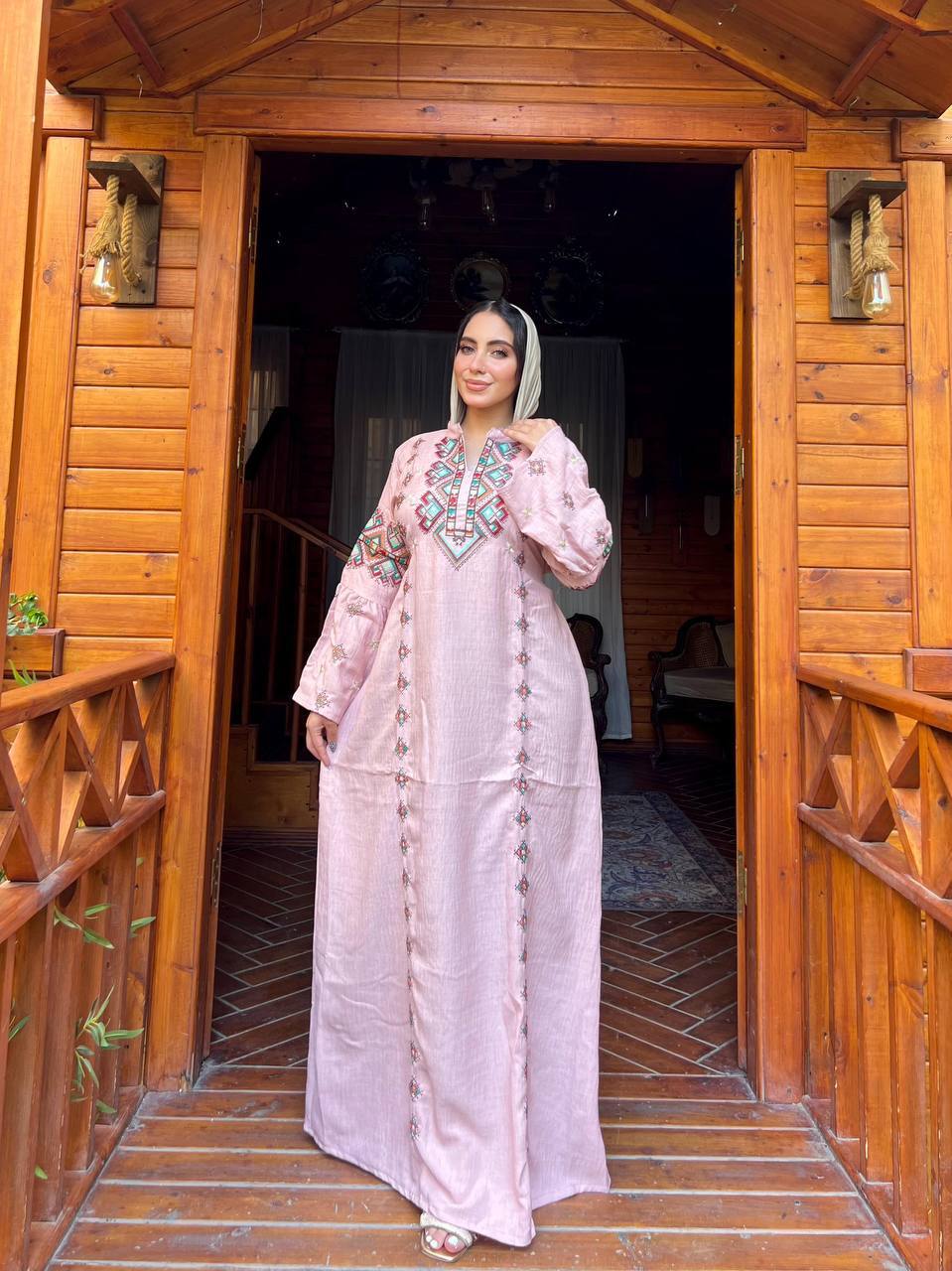 Dania Jalabiya - Linen