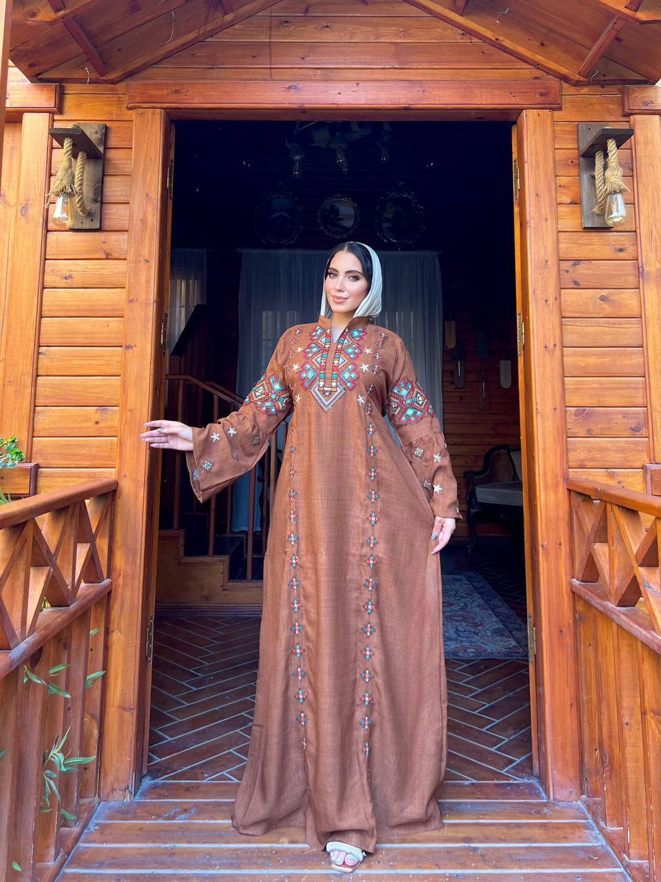 Dania Jalabiya - Linen