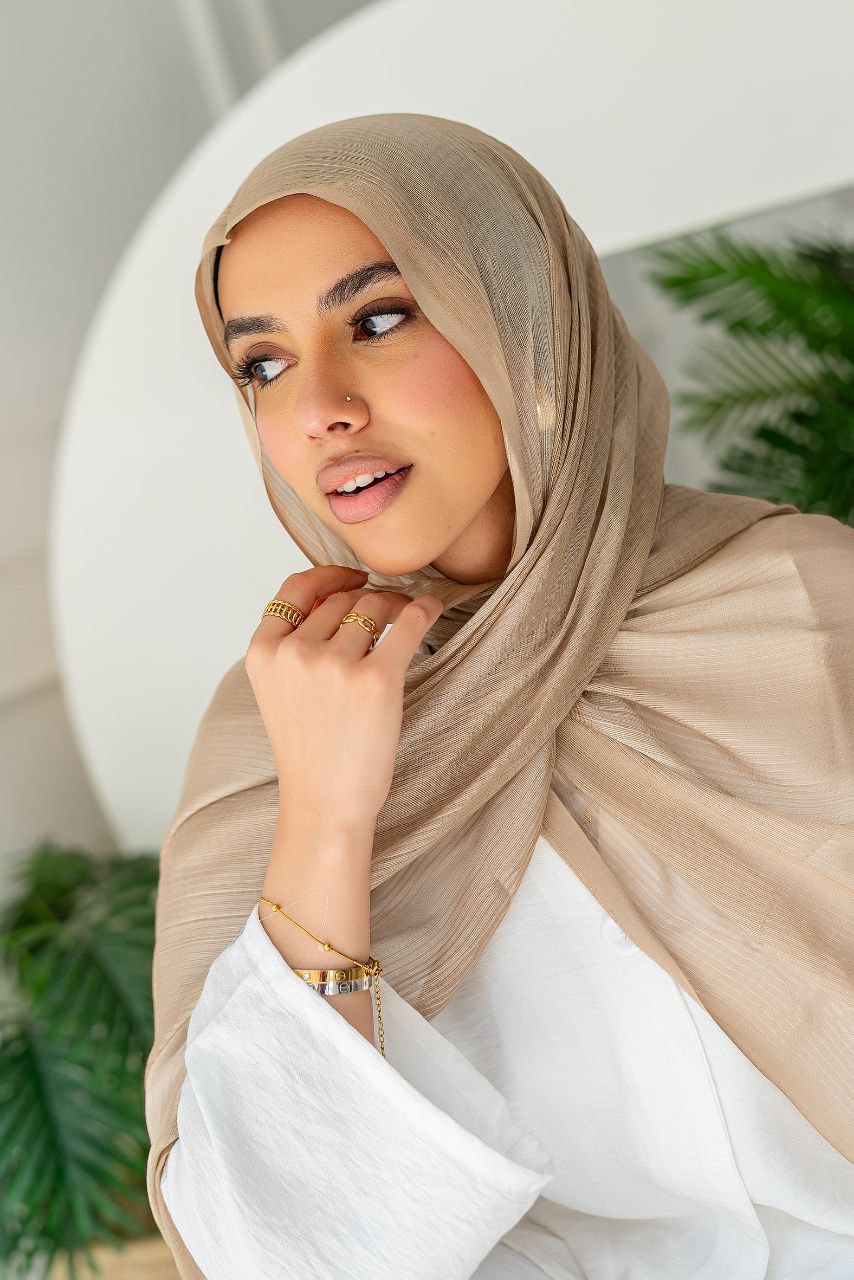 Mirna Scarf - Kuwaiti Chanel