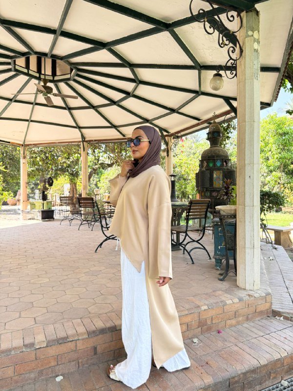 Wesal Poncho - Rosalyn