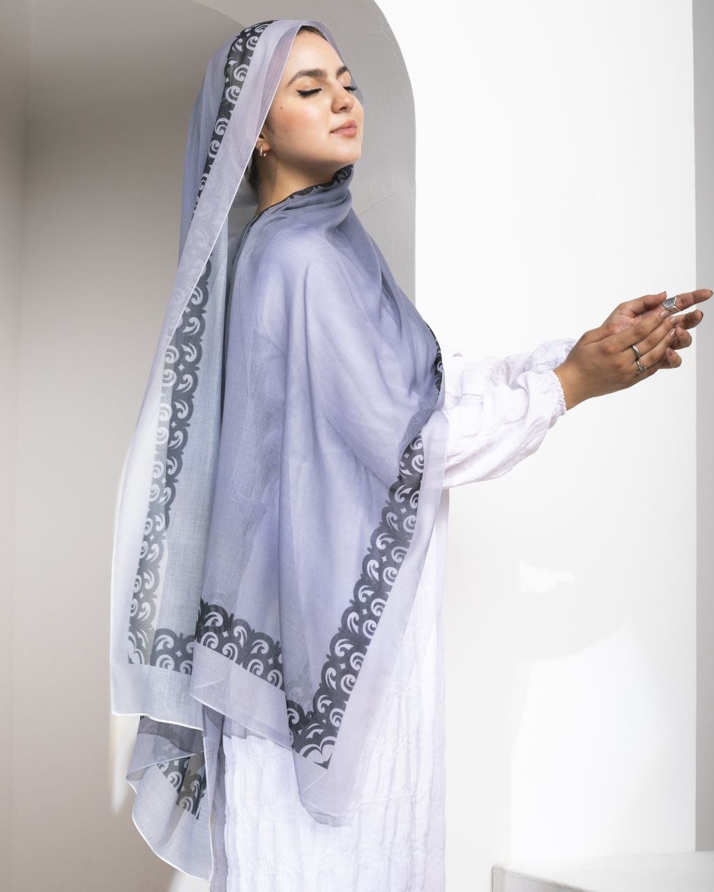 Ritaj Scarf - Kuwaiti Gauze Scarf