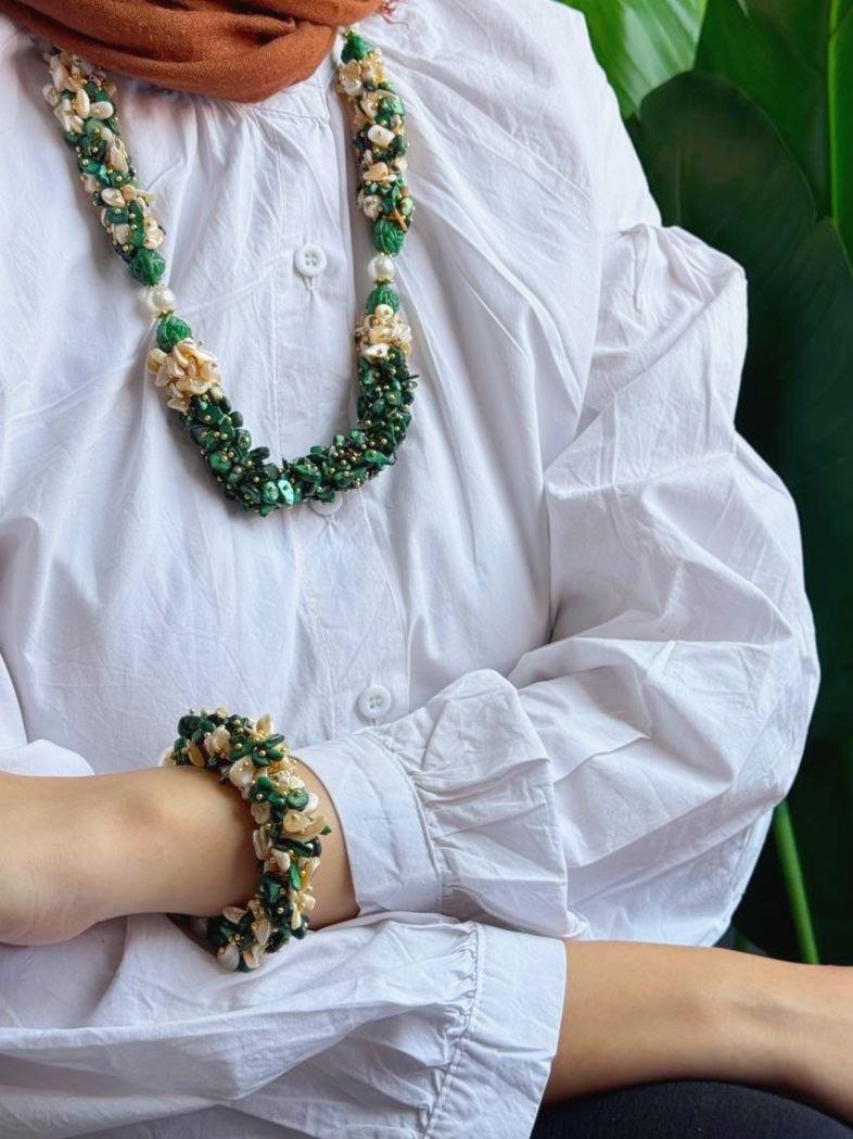 Karmen Set - Agate Stones