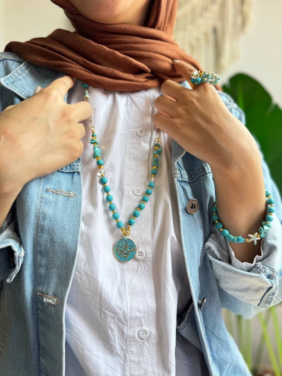 Reham Set - Turquoise And Acrylic Stones