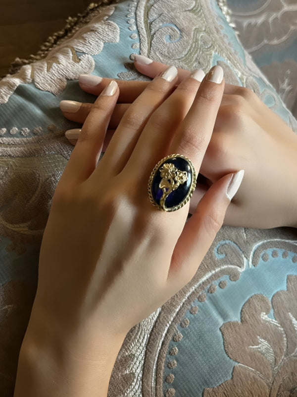 Sultana Elegant Ring