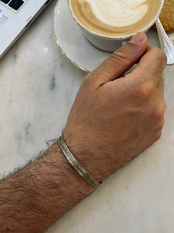 سوار إسلام البسيط