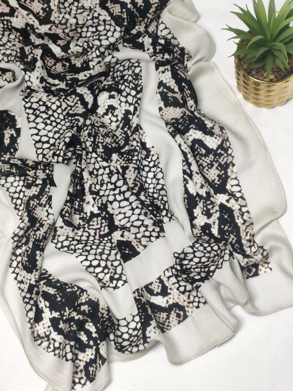 Karma Scarf - Cotton