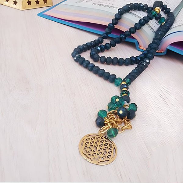 مسبحة خضراء زمردية - مطلية بالذهب