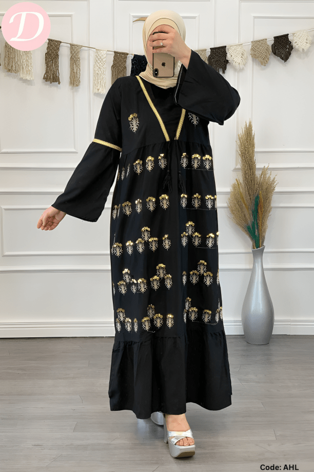 Reem Jalabiya - Cotton