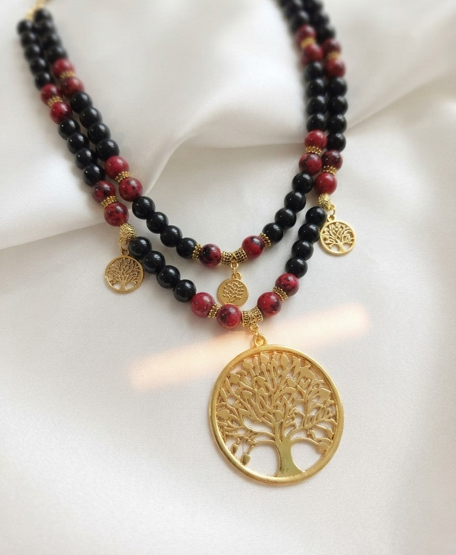 Rivan Elegant Necklase