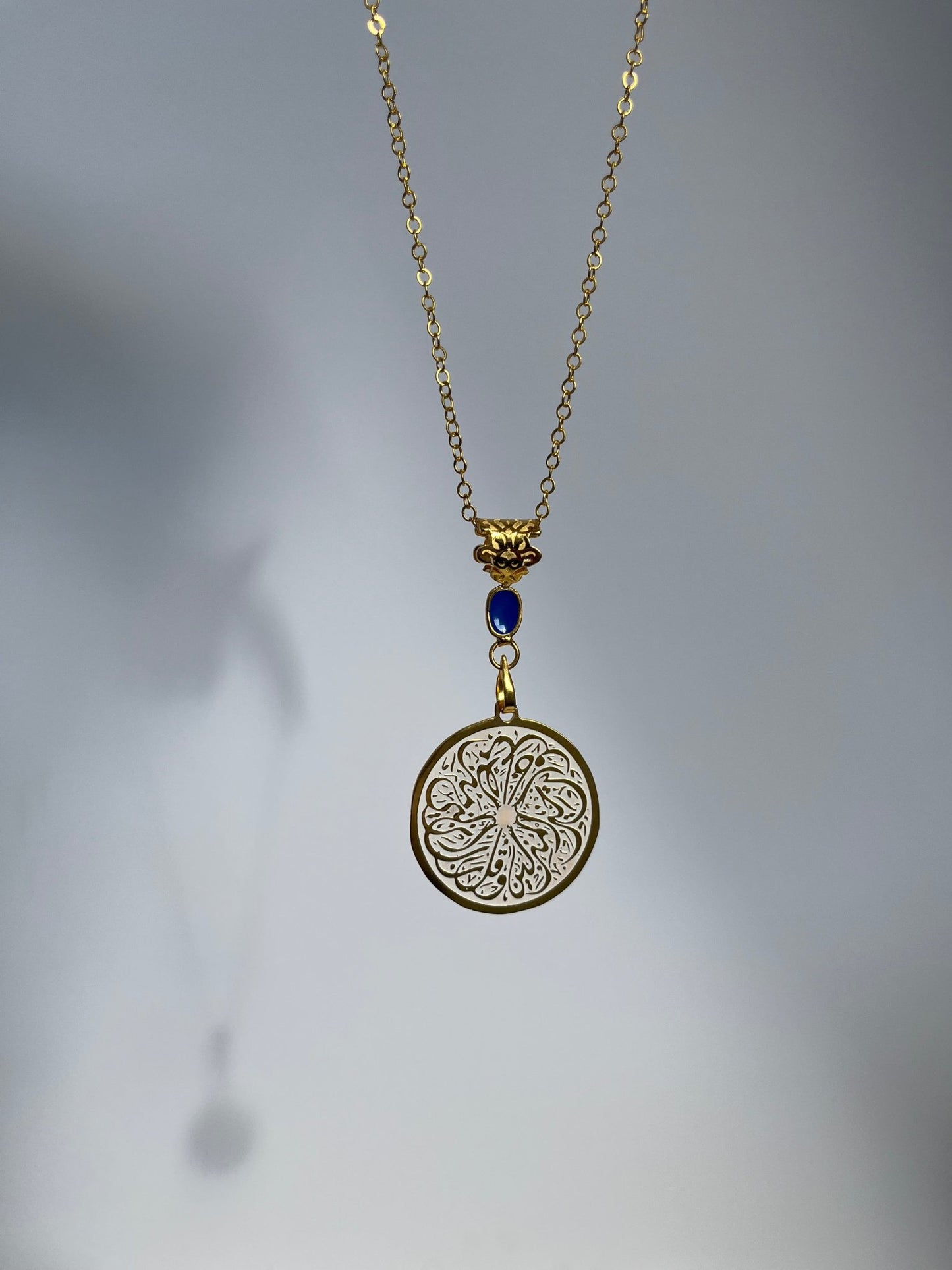 Golden Glow Necklace – Gold Plated