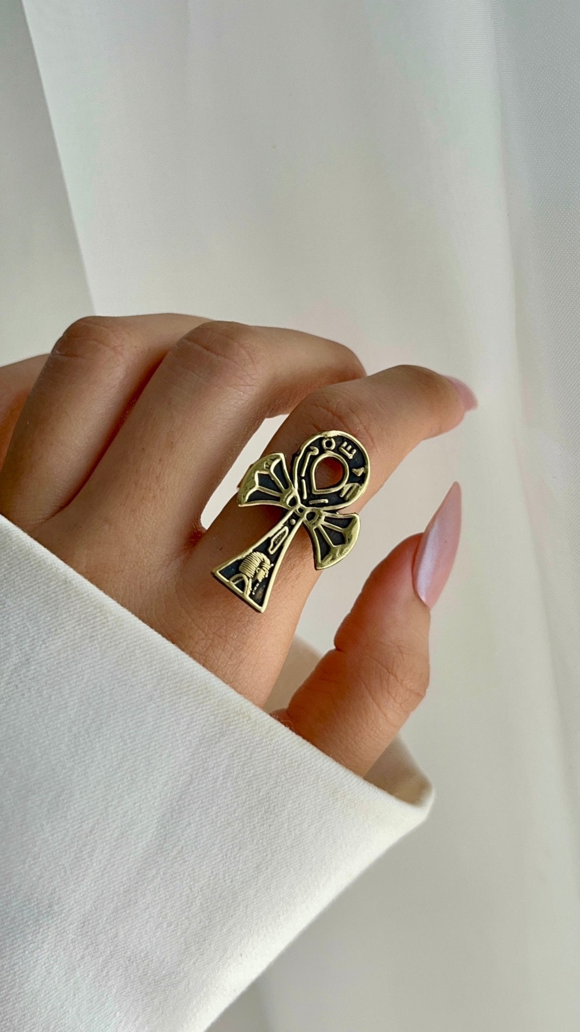 Isis Ring - Pure Copper