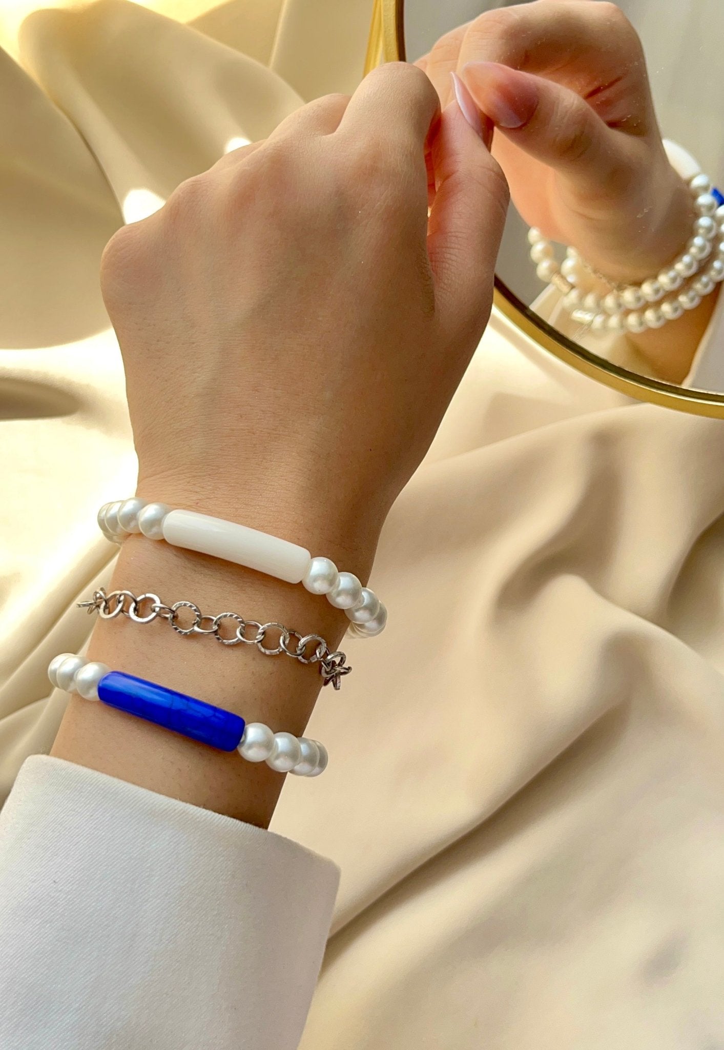 Nadeen Simple Bracelets