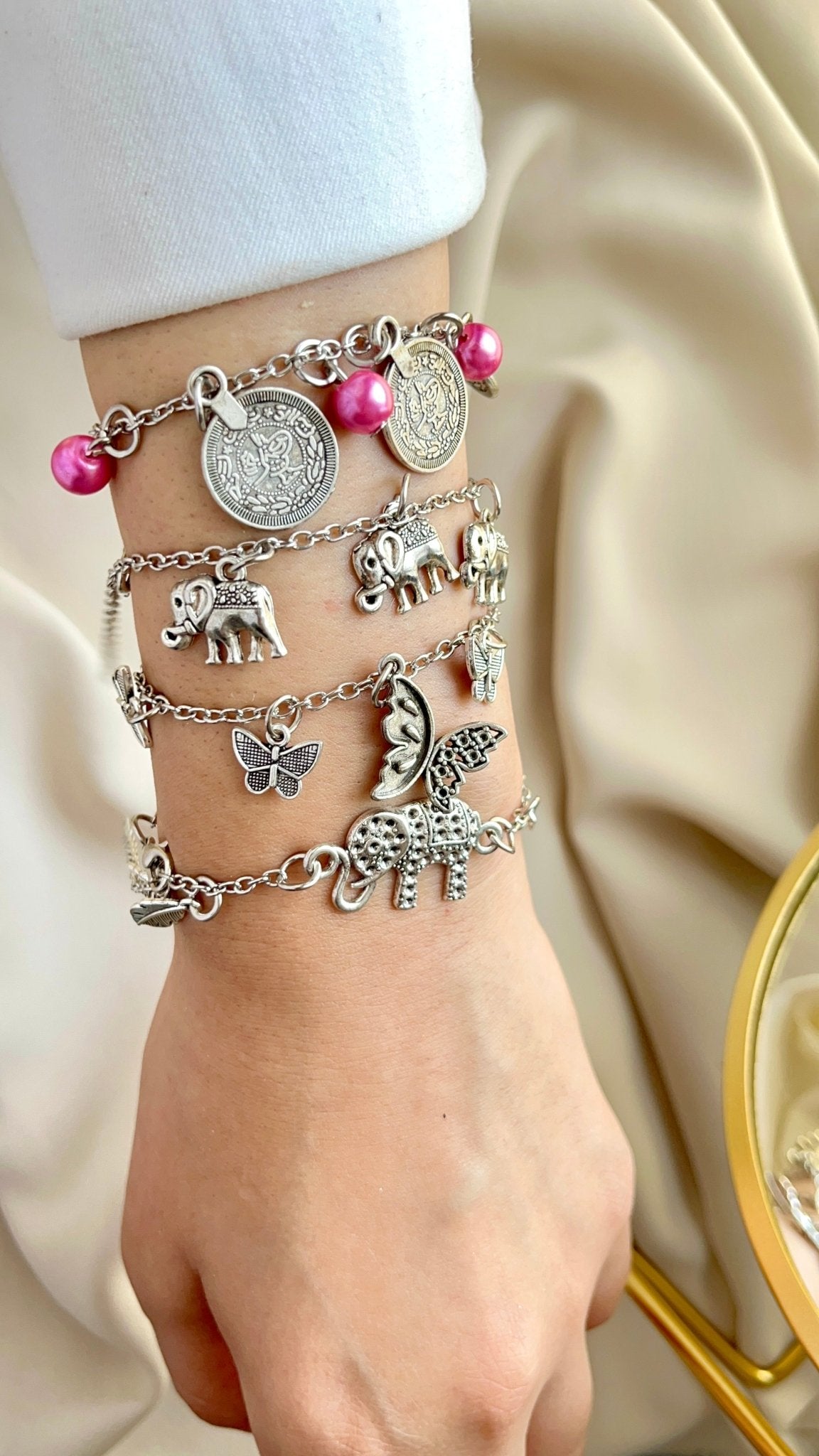 Raneen Simple Bracelets