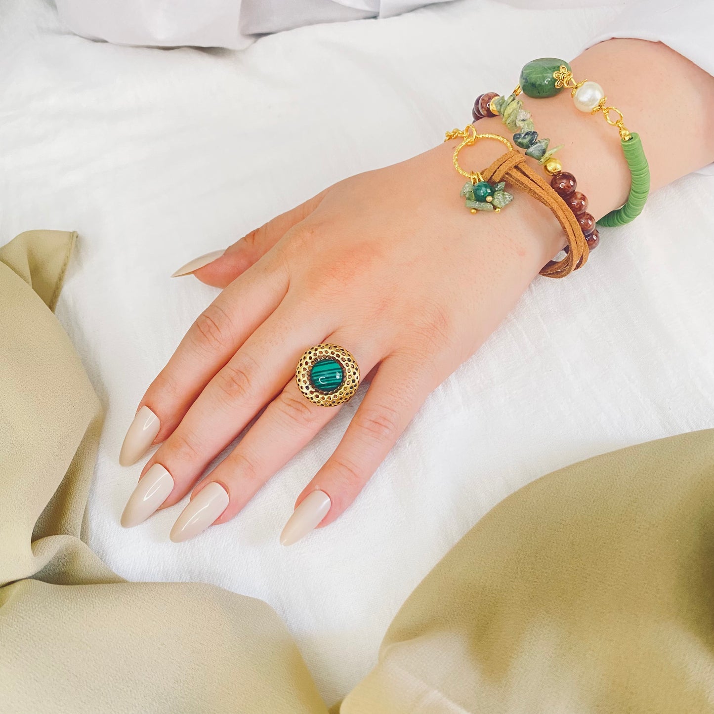 Green Stone & Leather Set