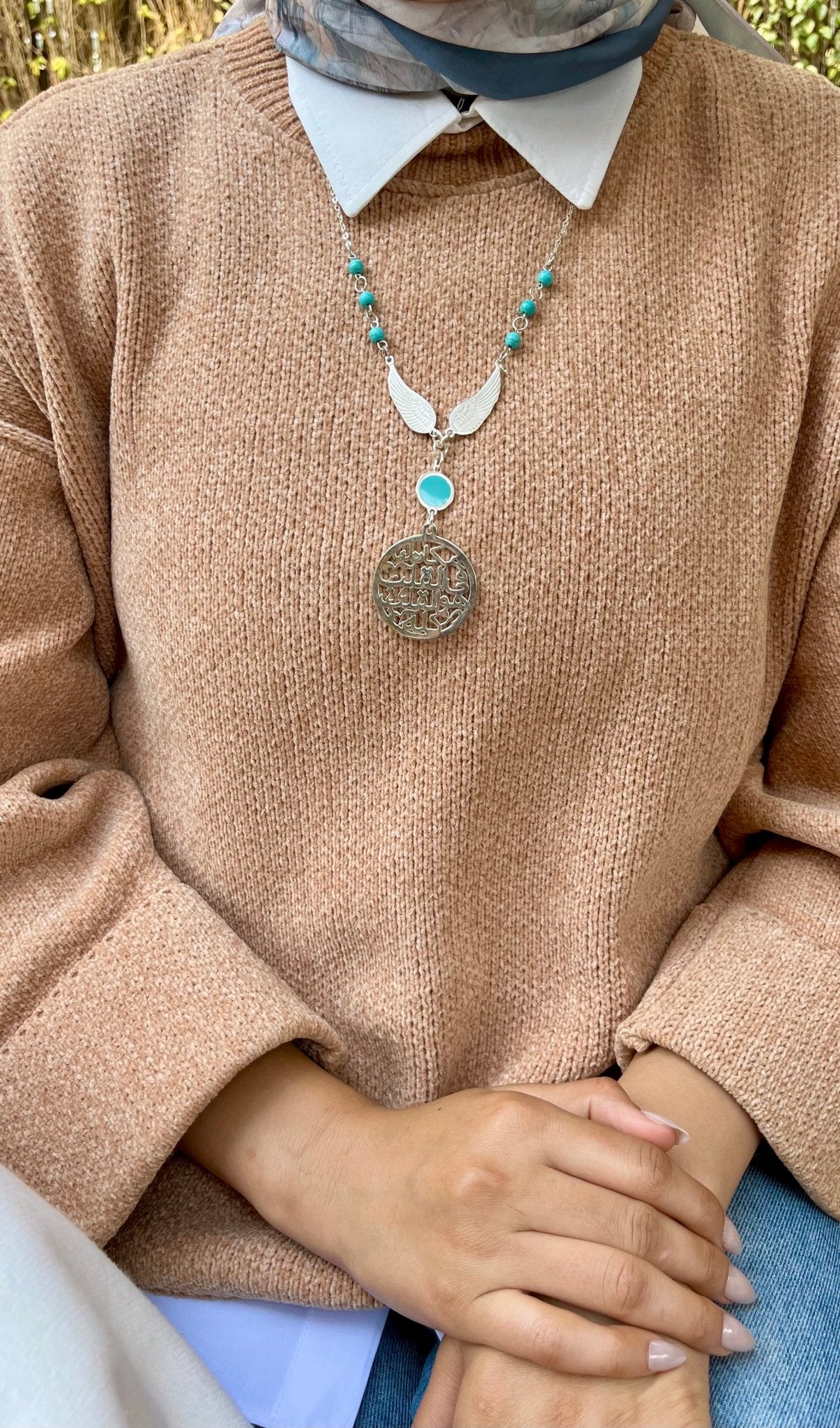 قلادة نجلاء - مطلية بالفضة