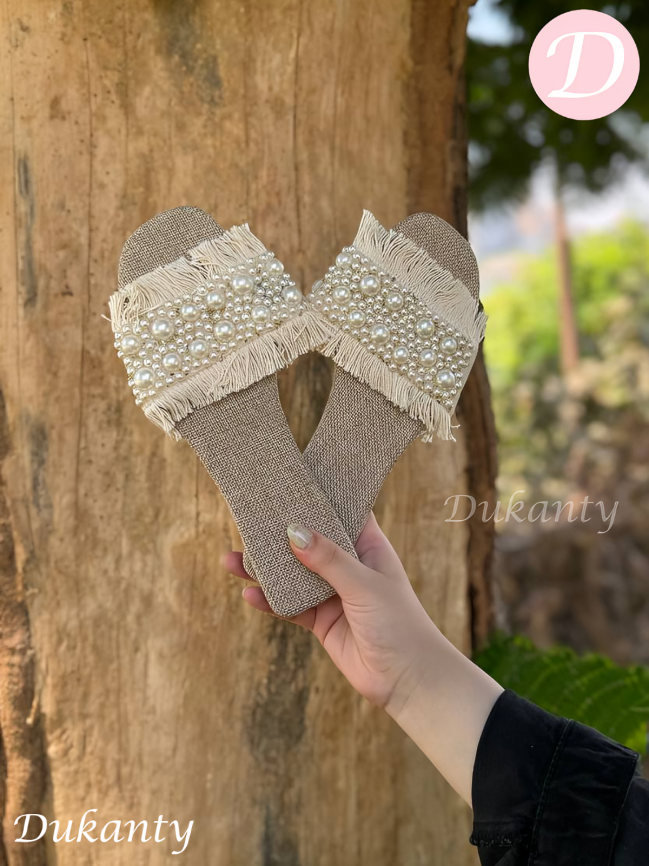 Sara Slippers - Linen