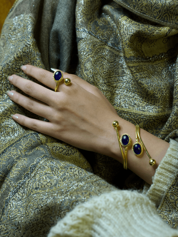 Hannah Delicate Set - Matte Stone