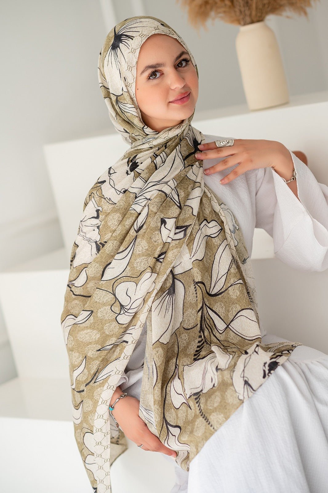 وشاح ابتسام - كريب ديجيتال