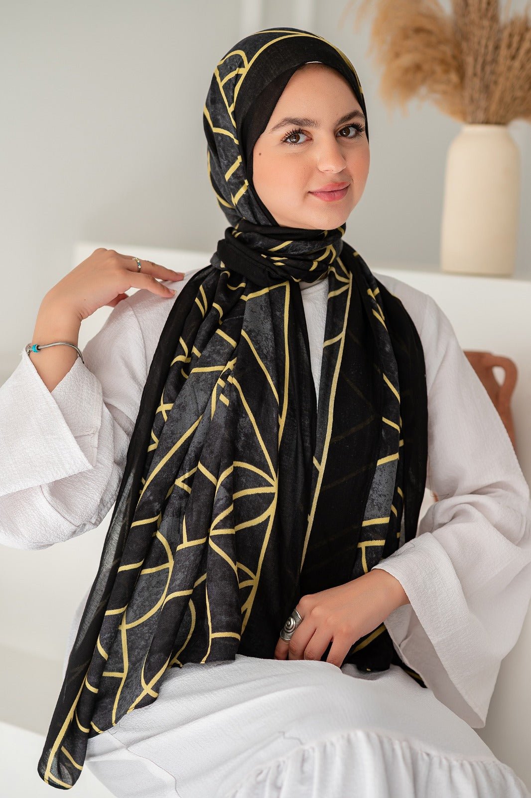 وشاح ابتسام - كريب ديجيتال