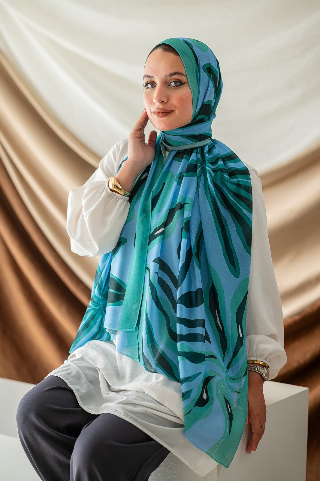 Rema Scarf - Crepe Digital