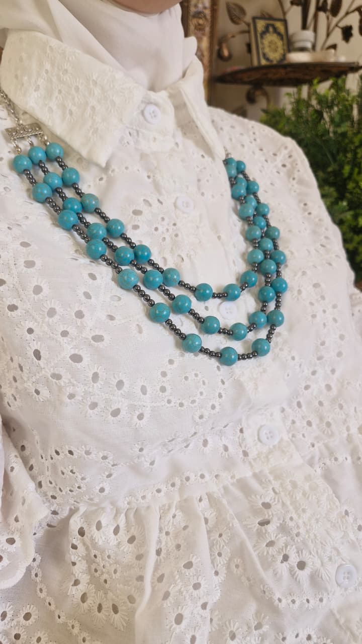 Elegant Necklace - Turquoise Stones