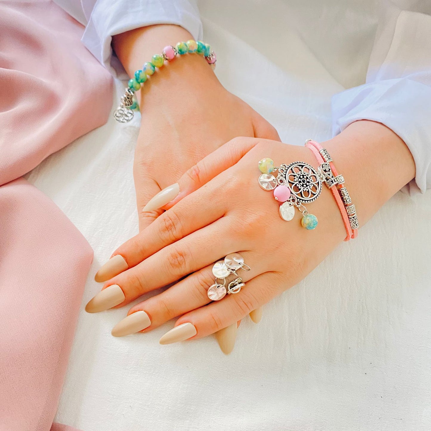 أساور نهى الأنيقة