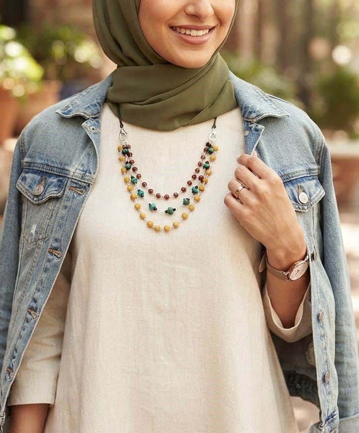 Rewan Simple Necklace