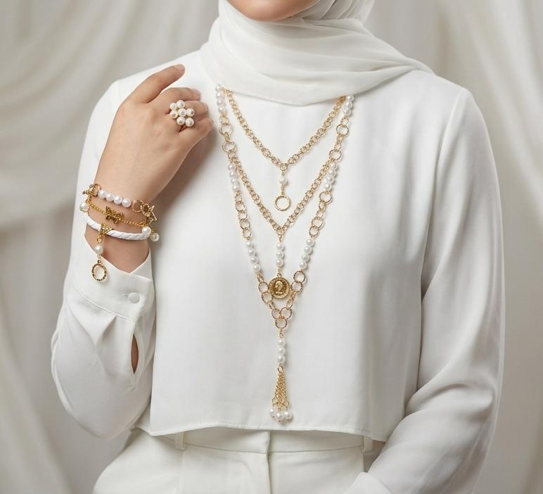 Farha Set – Pearl Stones