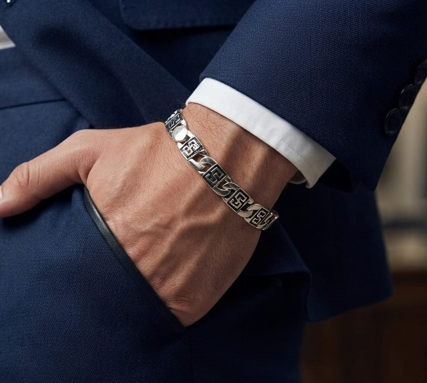 Magnificent Bracelet - Silver Plated