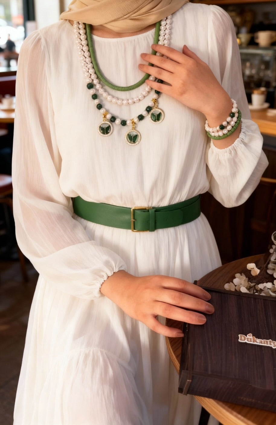 مجموعة الفراشات الرقيقة