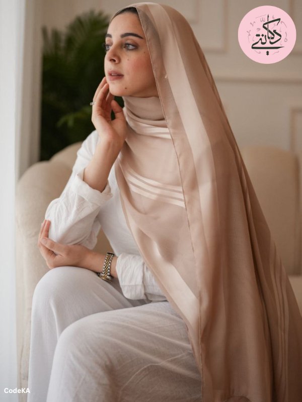 وشاح إيفا - رافيل التركي المجعد