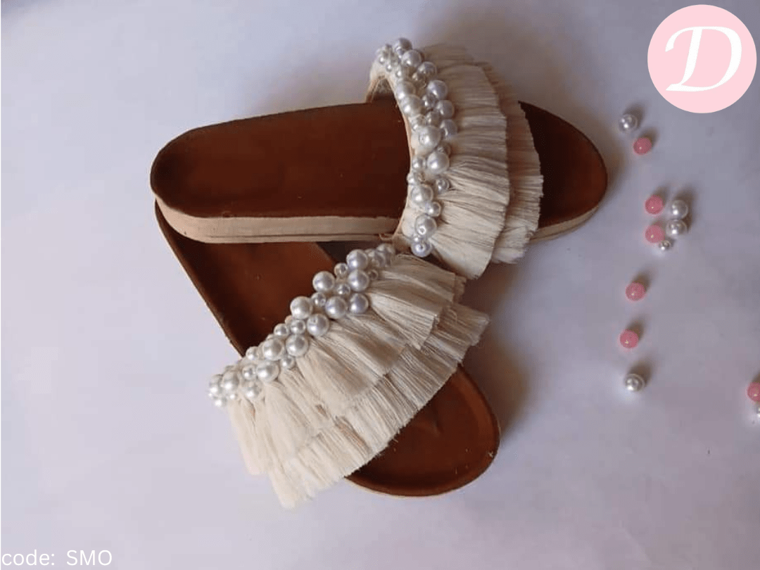 نعال رنا - جلد