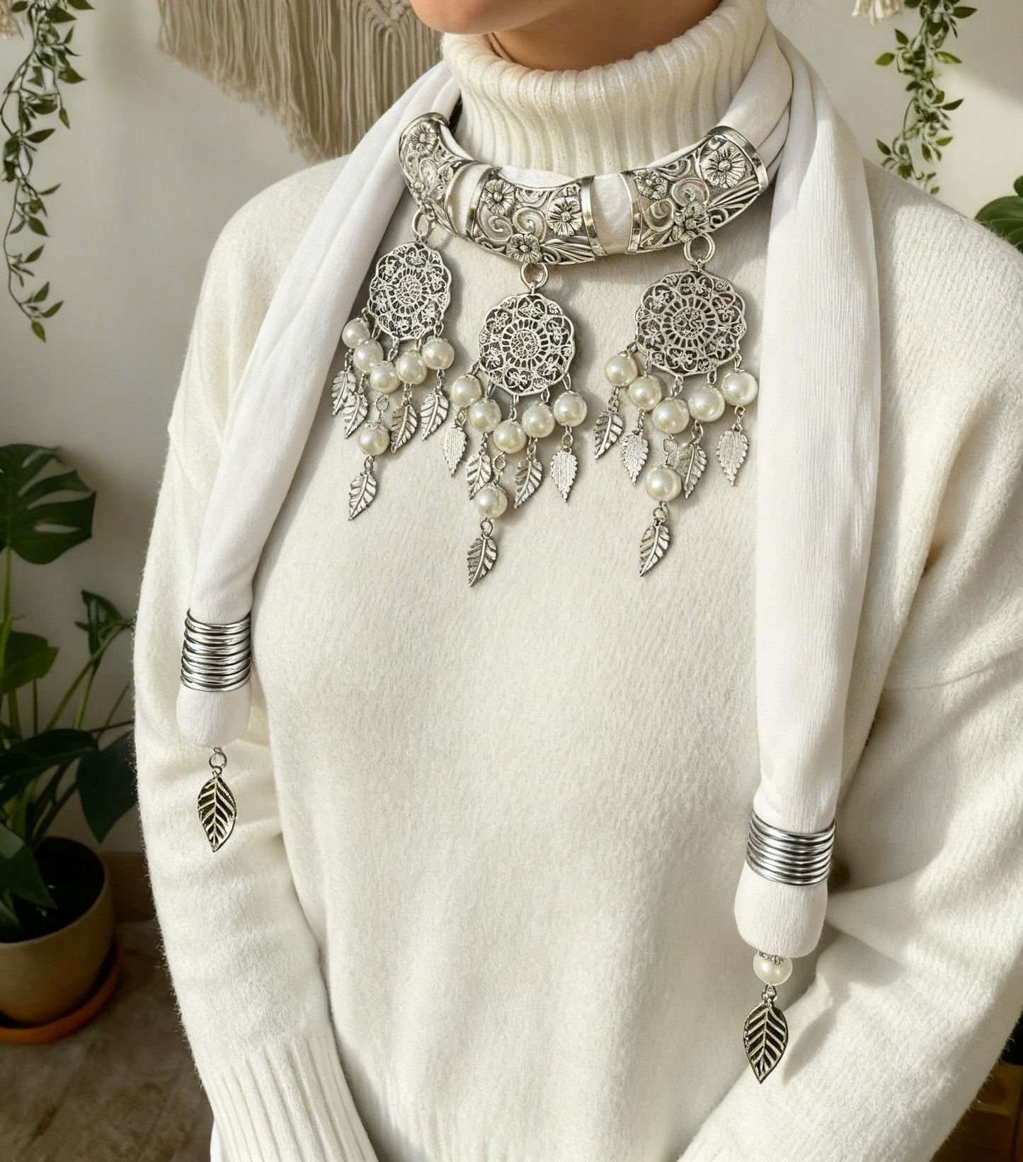 قلادة وشاح خير حافظ - قطن