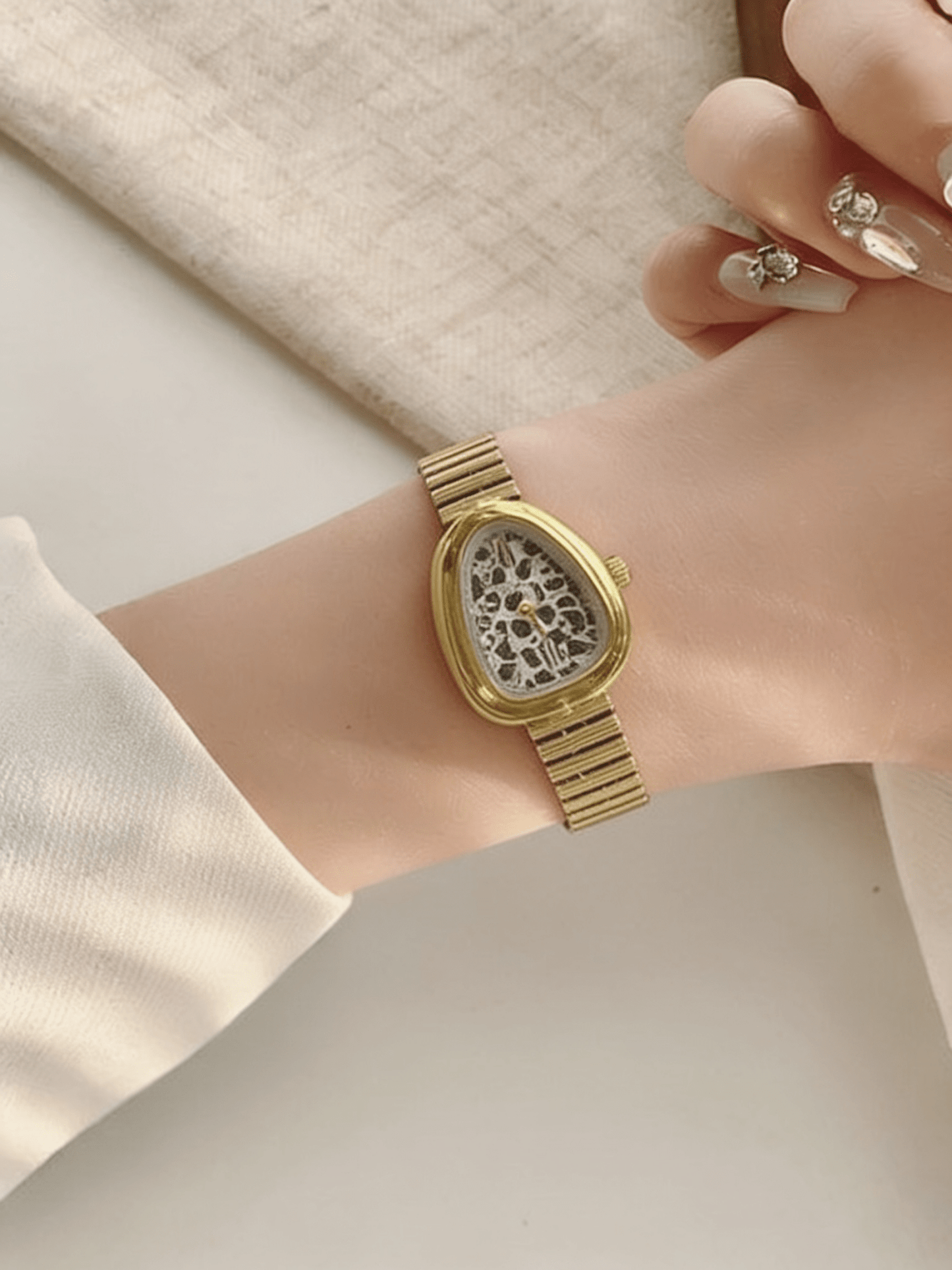 Linda Watch