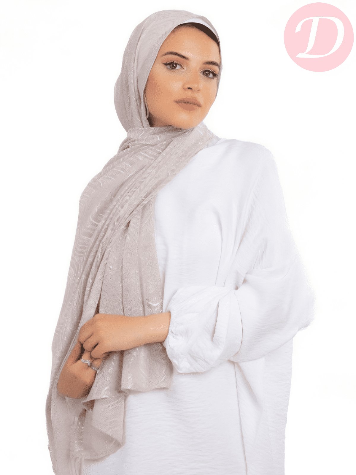 Shiny Zeina Scarf - Kuwaiti Comfort Light Lycra