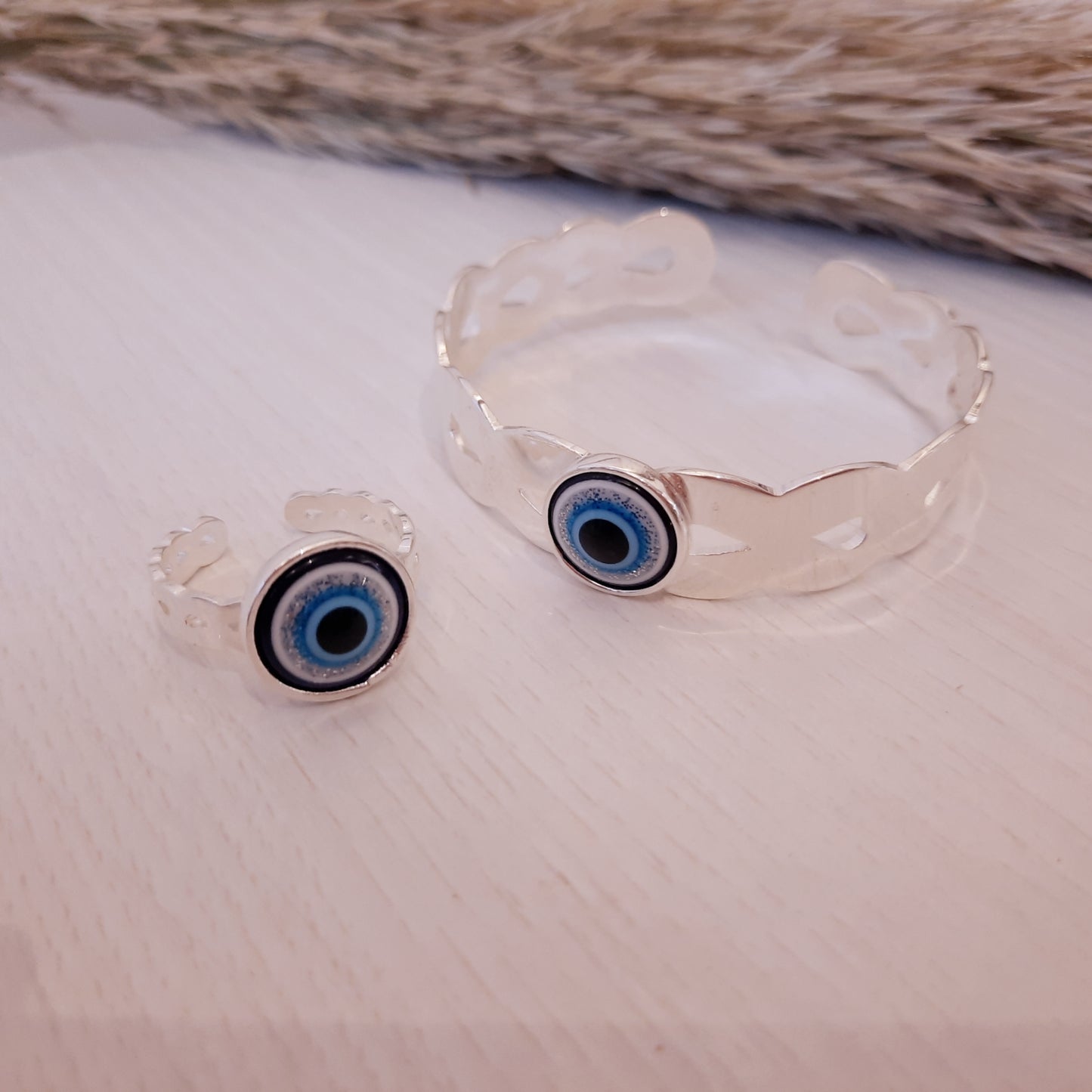 مجموعة العين الزرقاء