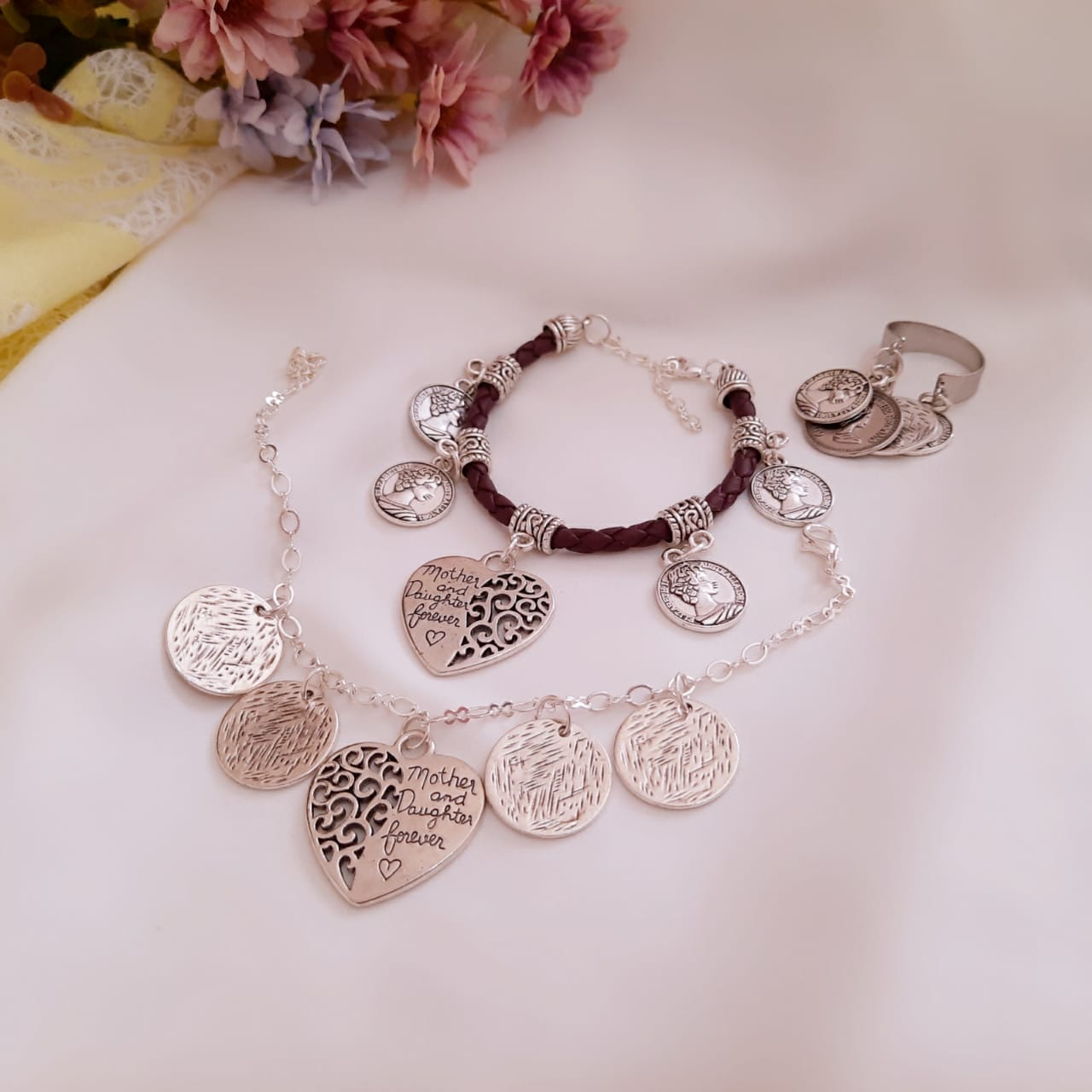 Hearts Leather Set
