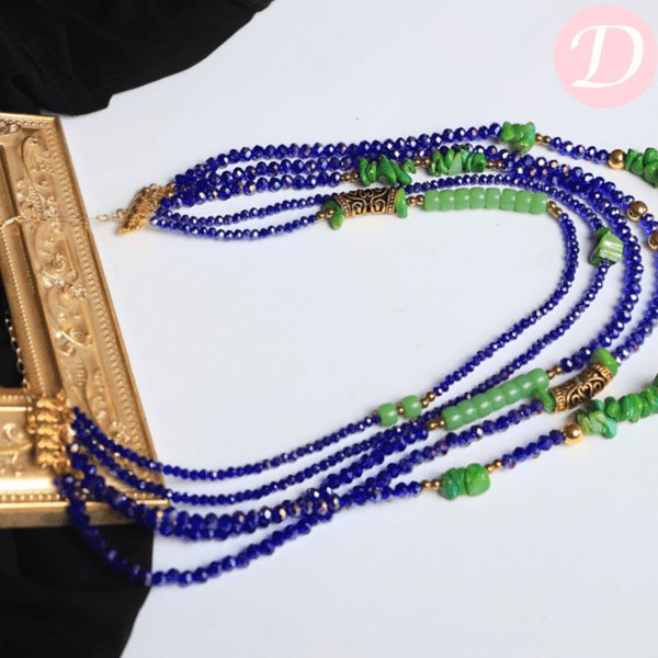 Oro Crystal Necklace - Seashell and Crystal