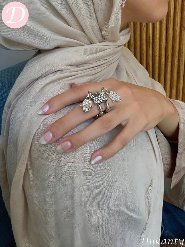 Mervat Elegant Ring