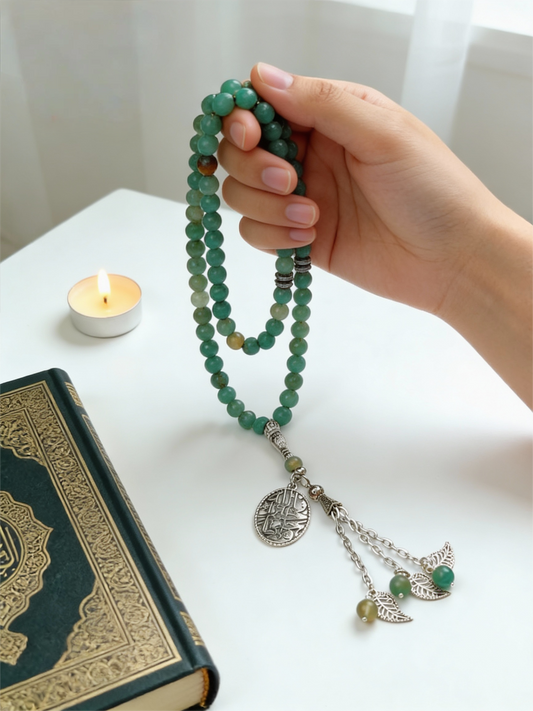 مسبحة لامعة ملونة - عقيق ملون