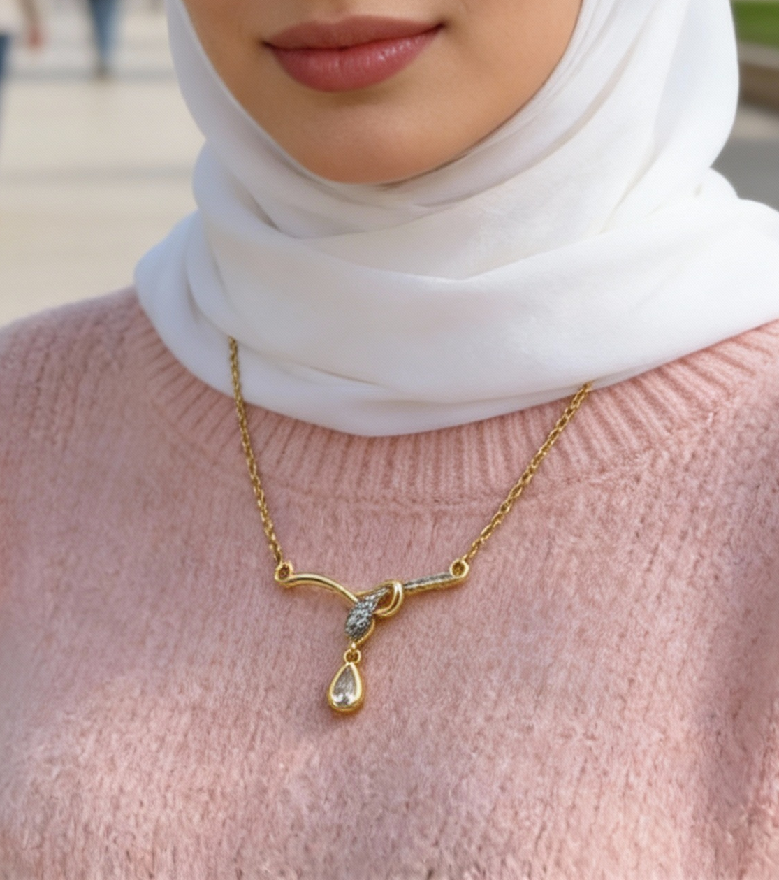 Hanaa Necklace - Stainless Gold Plated