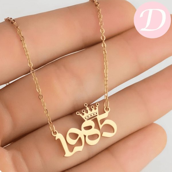 The Date Necklace - Gold Plated