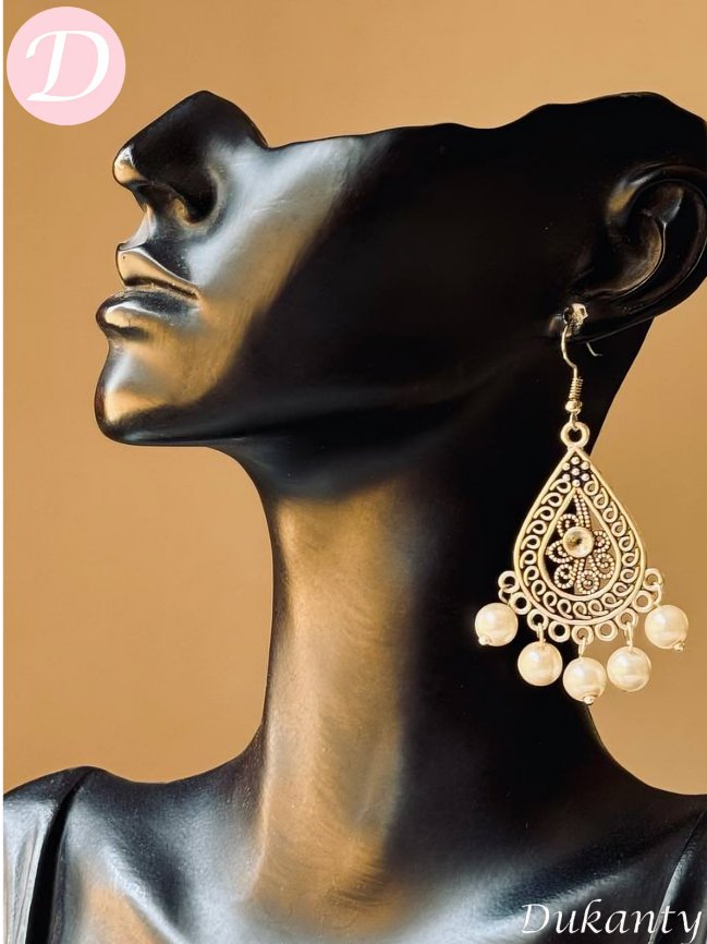 Amira Earring - Metal