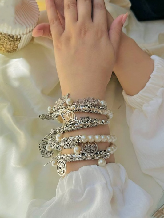 Hanan Elegant Bracelets